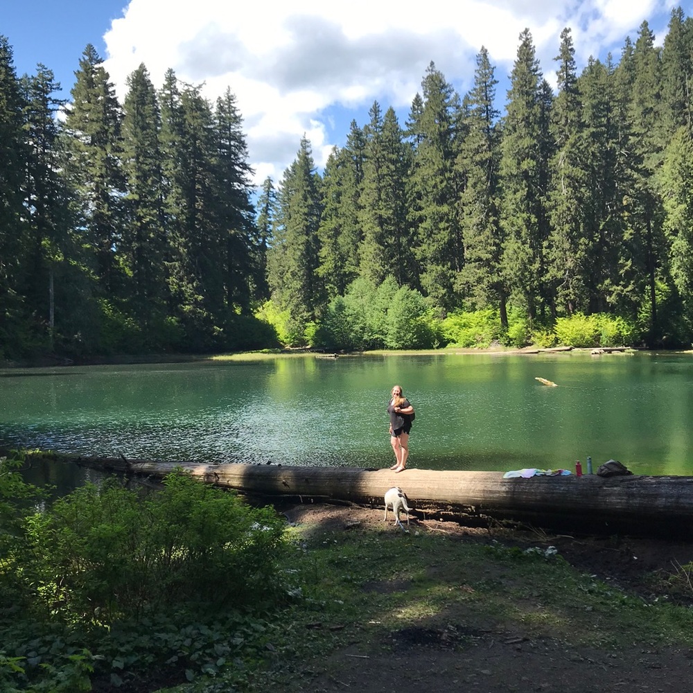 Meet your Posher, Emily